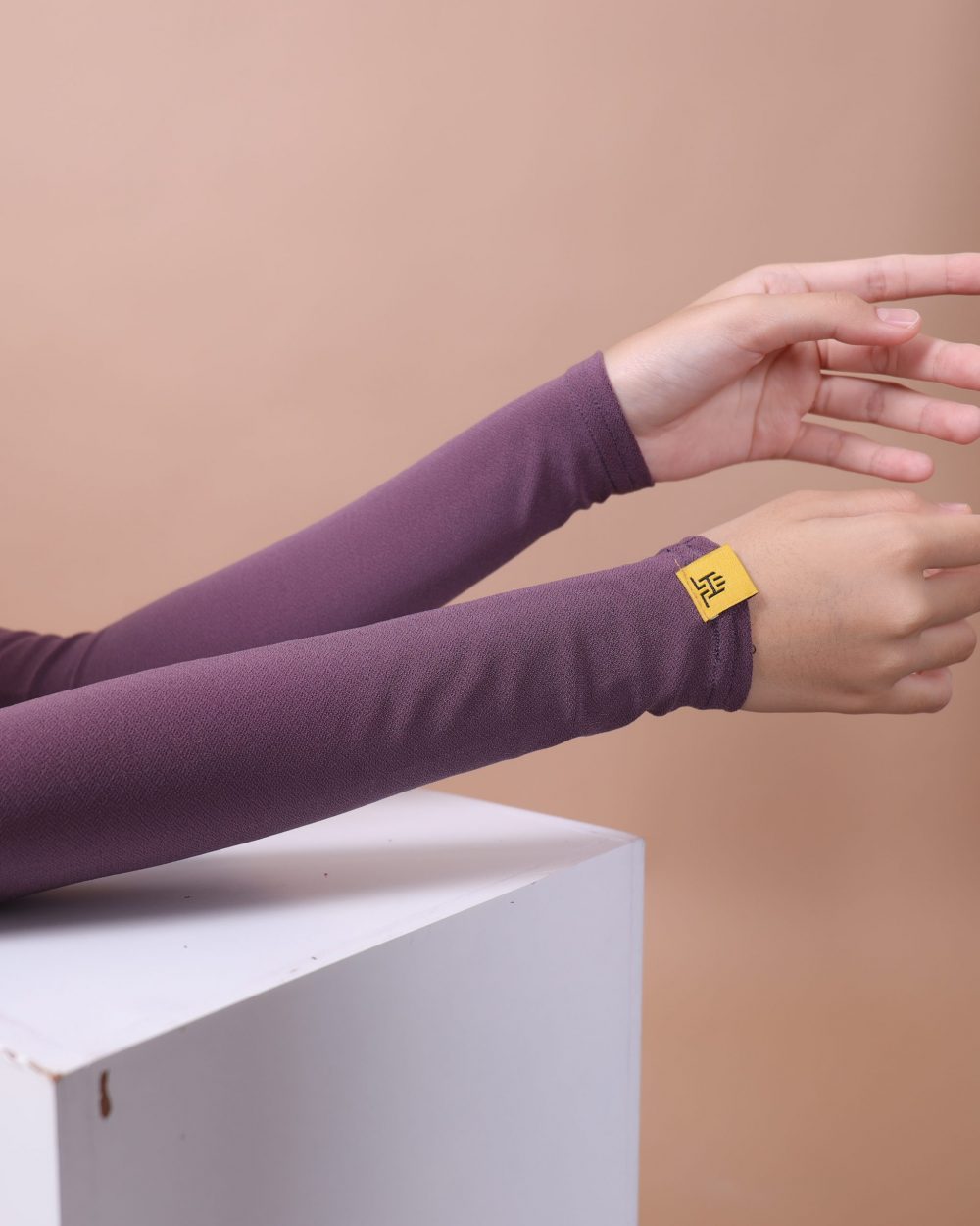 Dark Grape Handsock by HT