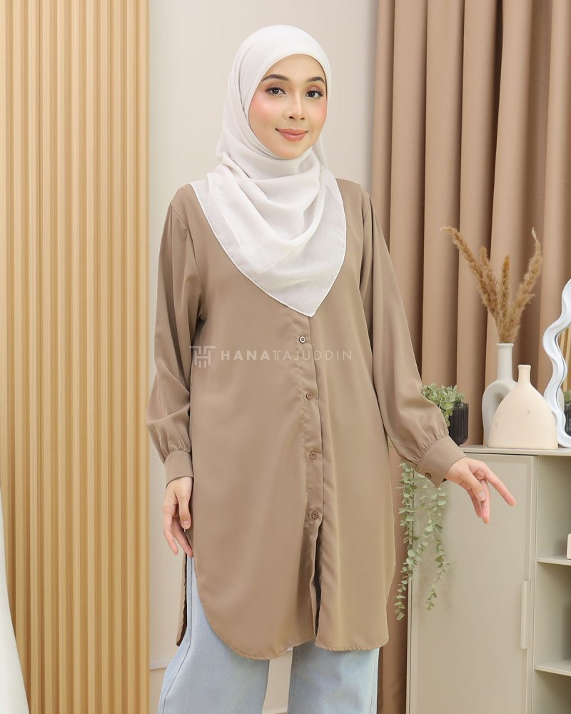 Adena Top in Brown