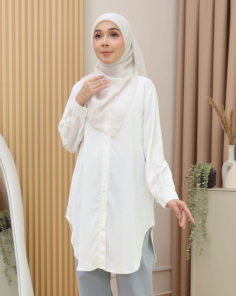 Adena Top in White - Image 2