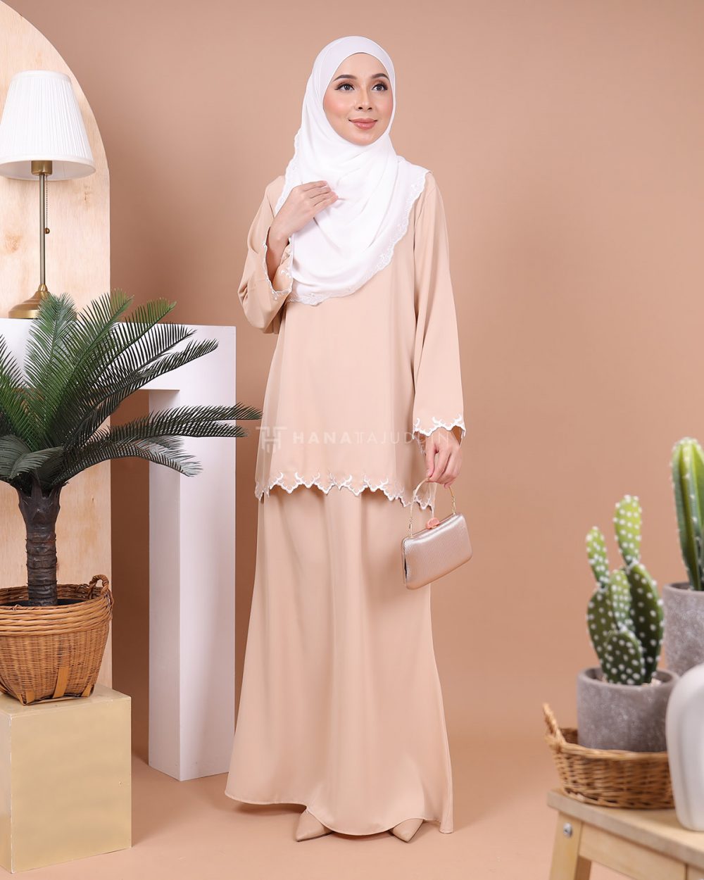CLEARANCE : Kurung Juita in Vanilla Cream