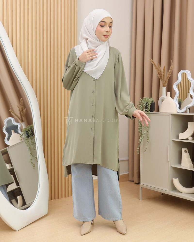 RUBII Long Top in Green Tea - Image 2