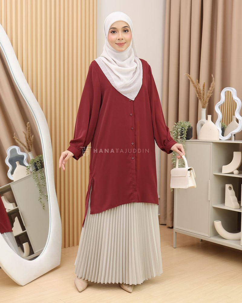 RUBII Long Top in Maroon - Image 4