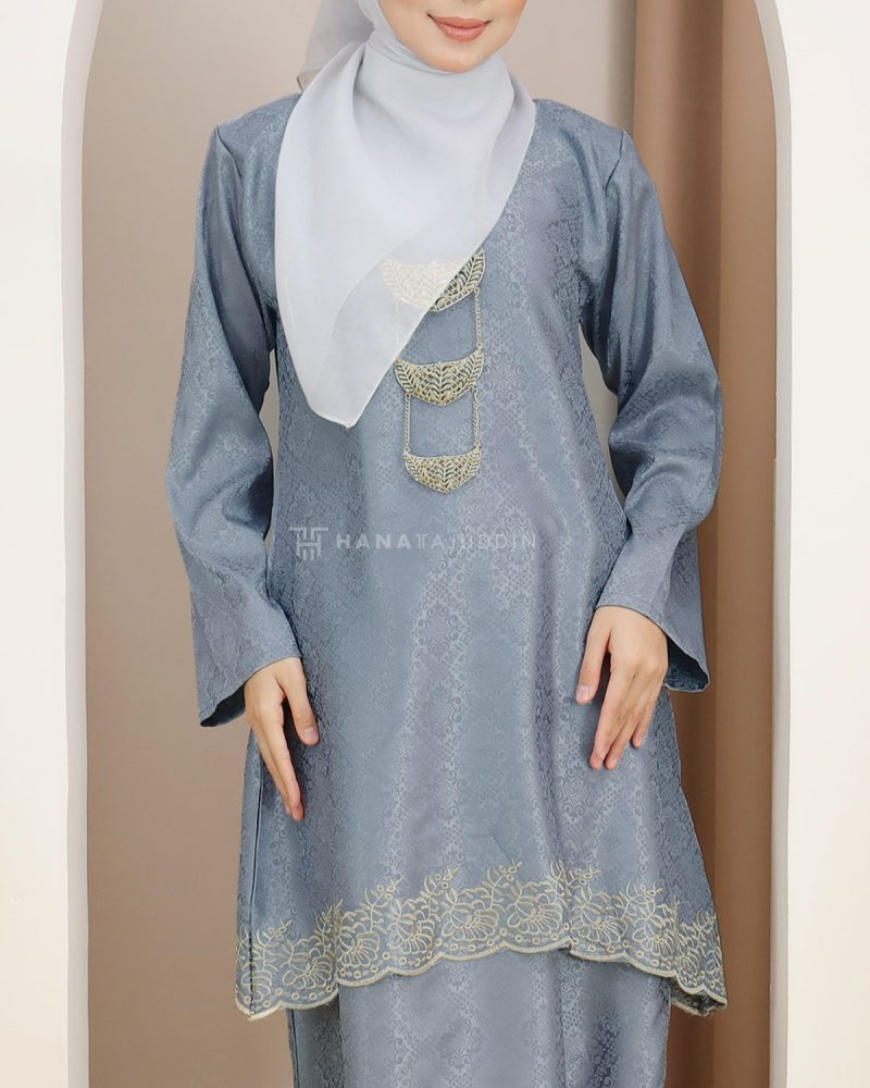 Kurung Lestari in Pearl Blue - Image 6