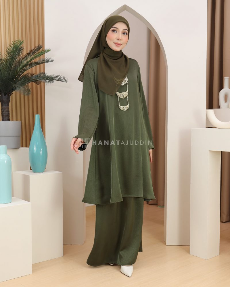 Kurung Srikandi in Olive Green - Image 4