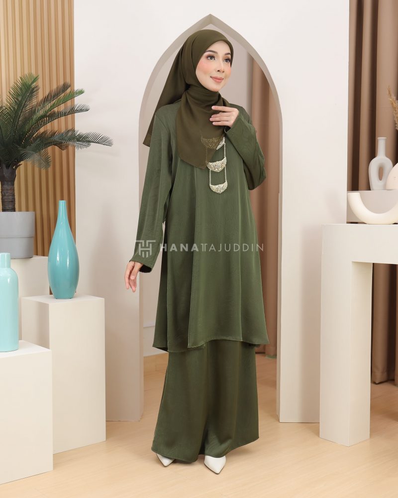 Kurung Srikandi in Olive Green - Image 3