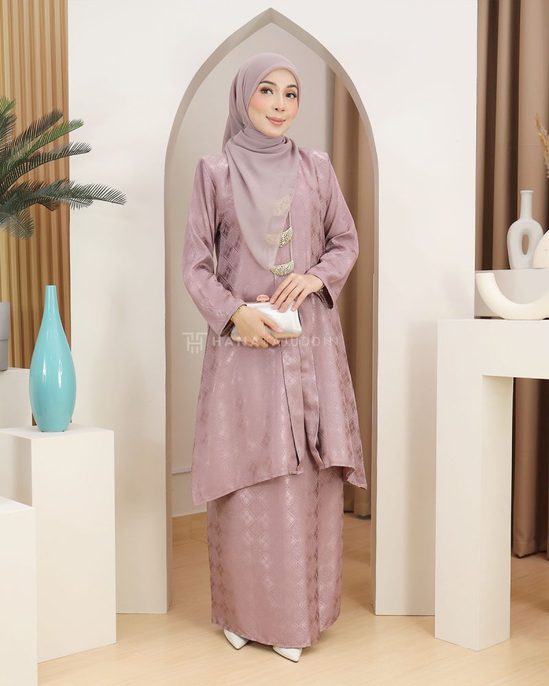 Kebarung Mahsuri in Dusty Rose - Image 2