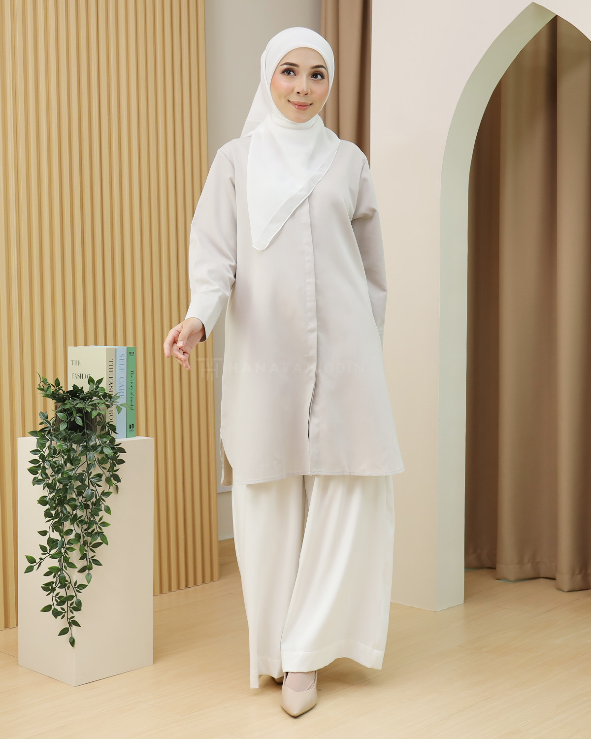 Edora Top in Cloud - Image 3