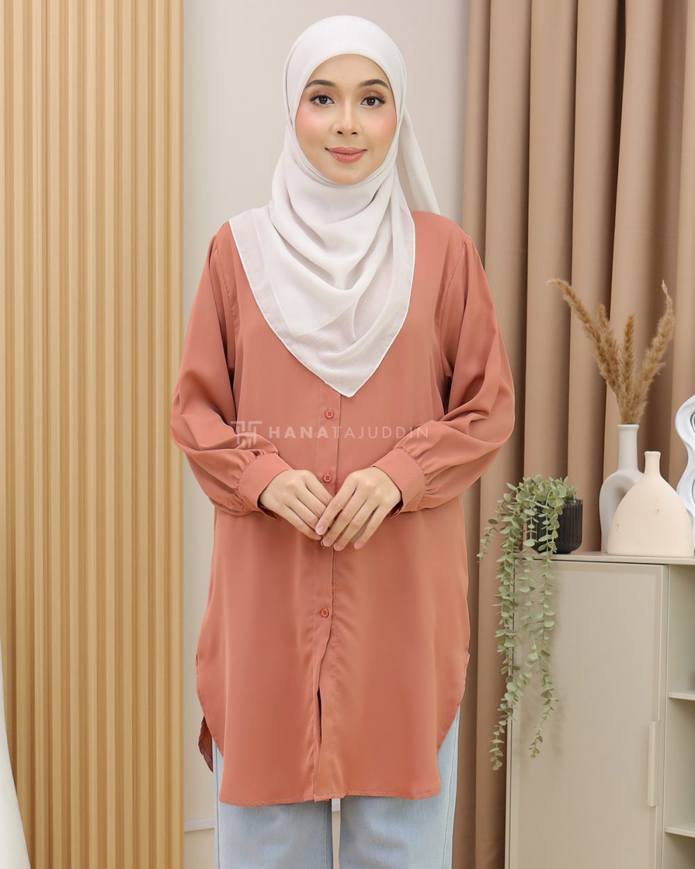 Adena Top in Brick Orange